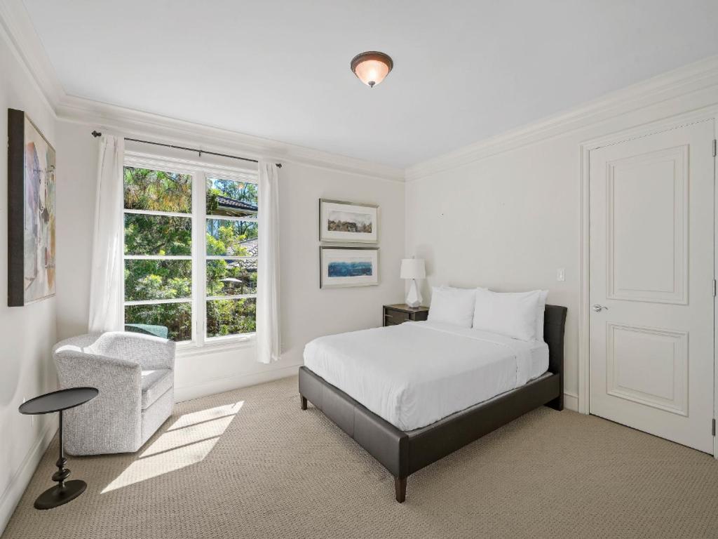 Savona Sanctuary Estate Los Angeles