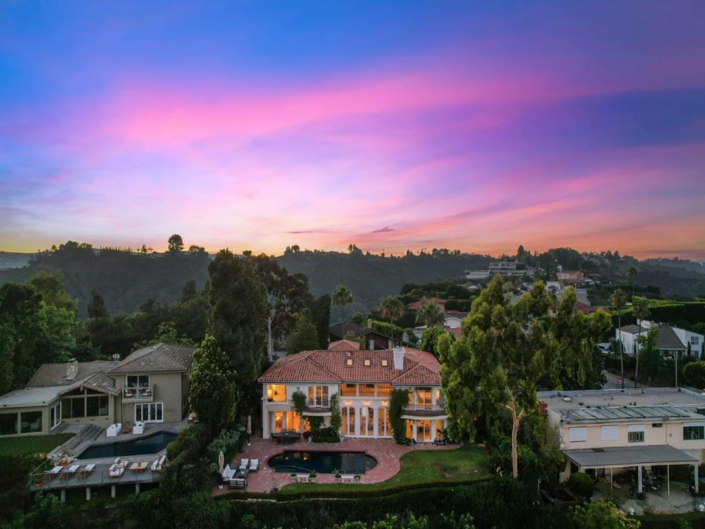 Savona Sanctuary Estate * Los Angeles