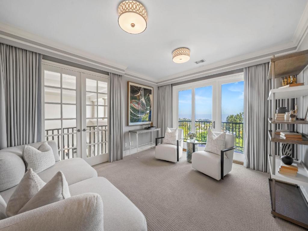Savona Sanctuary Estate *
