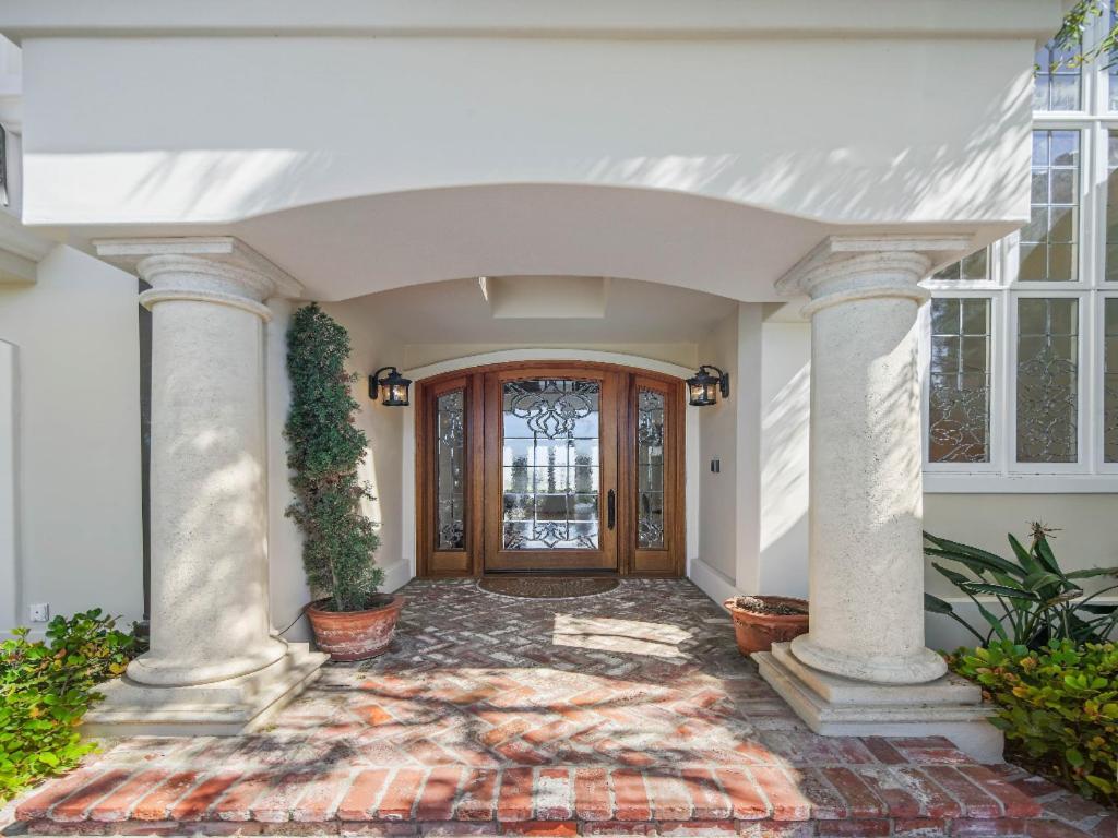 Savona Sanctuary Estate * Los Angeles